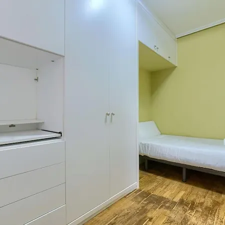 アパート San Mames Football & Parking *