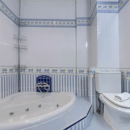 San Mames Football & Parking アパート *