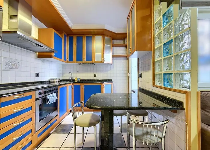 San Mames Football & Parking Apartment *